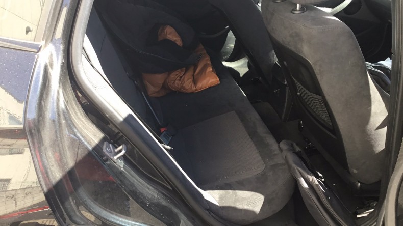 内装後方シート