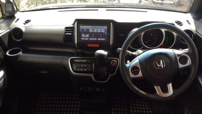 内装インパネ全体