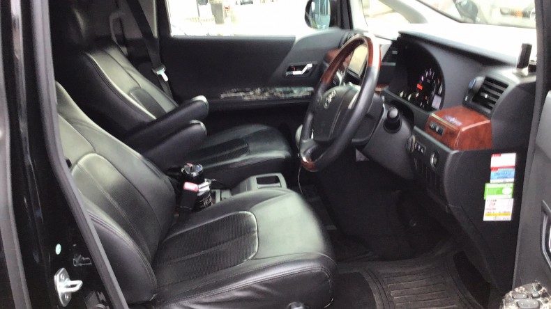 内装前方シート