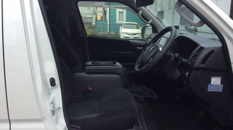 内装前方シート