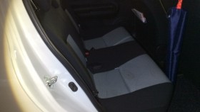 内装後方シート