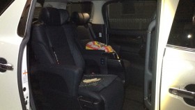 内装後方シート