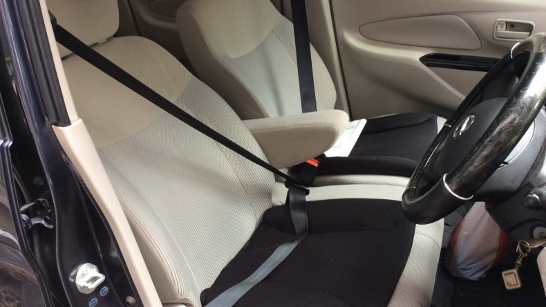 内装前方シート