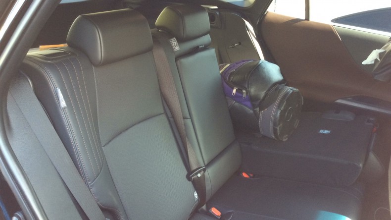 内装後方シート