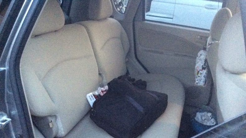 内装後方シート