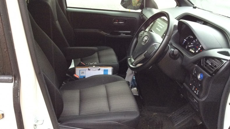 内装前方シート