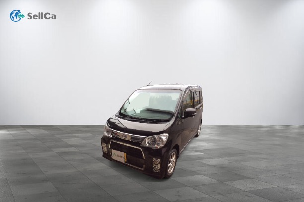 ダイハツ　タントエグゼの車種サムネイル画像