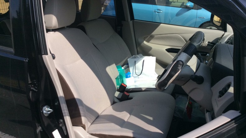 内装前方シート