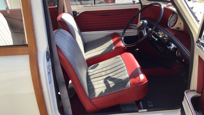 内装前方シート