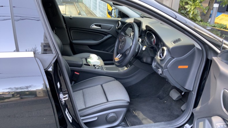 内装前方シート