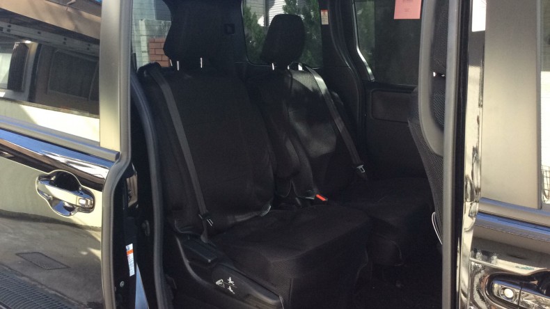 内装後方シート