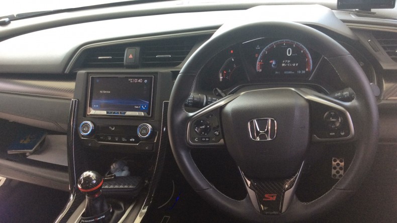 内装インパネ全体