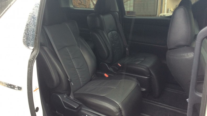 内装後方シート