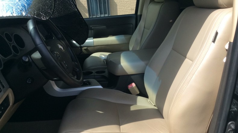 内装前方シート