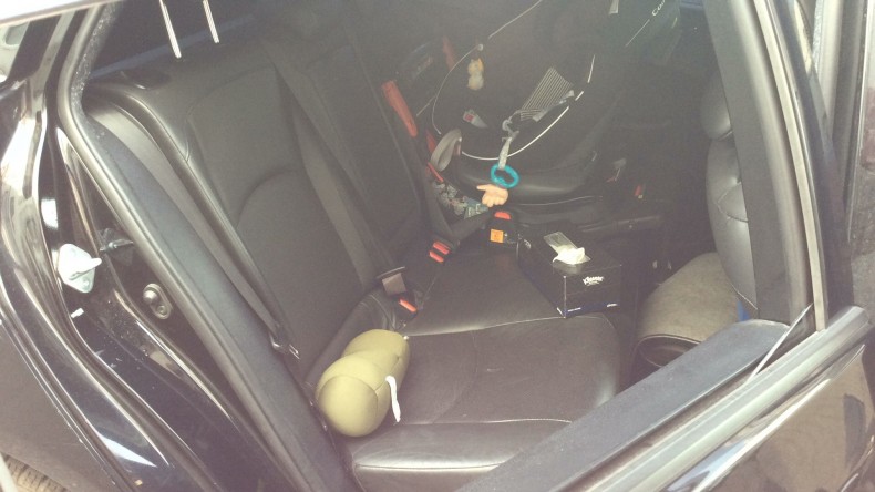 内装後方シート