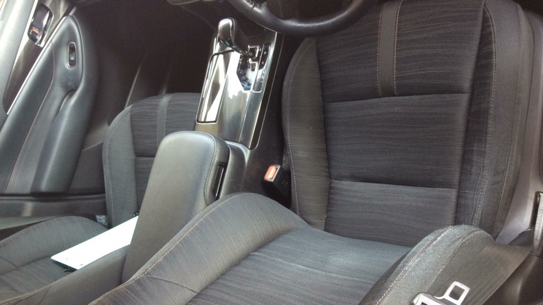 内装前方シート