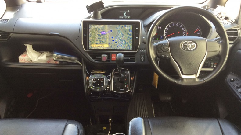 内装インパネ全体