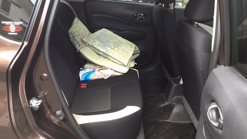 内装後方シート