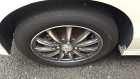 タイヤホイール前