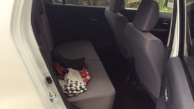 内装後方シート