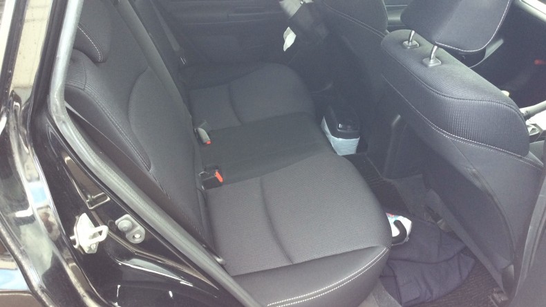 内装後方シート