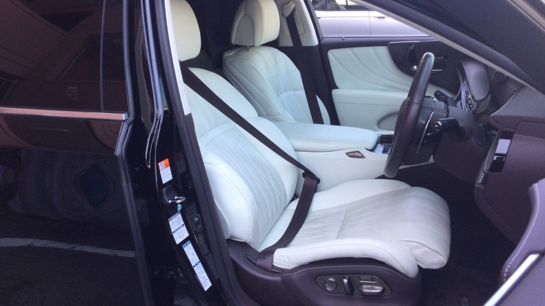 内装前方シート