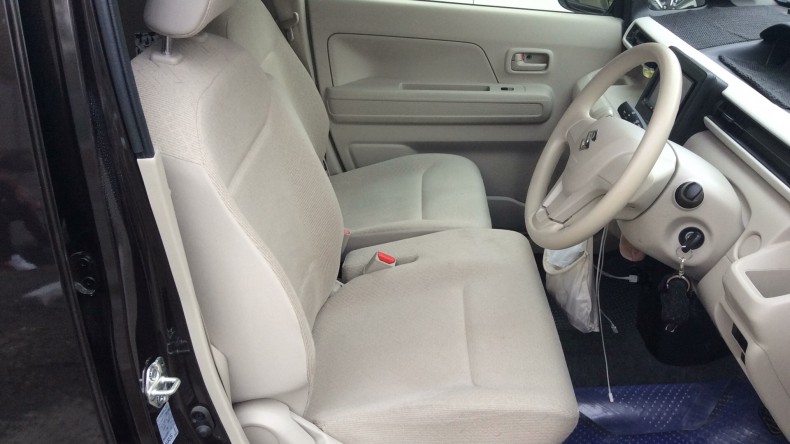 内装前方シート