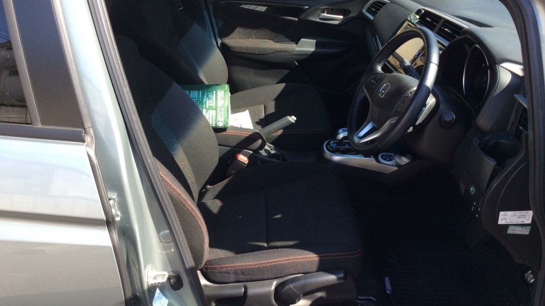 内装前方シート