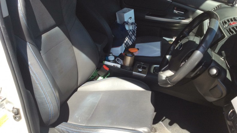 内装前方シート