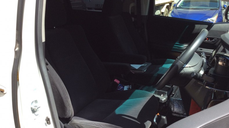 内装前方シート