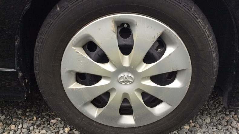 タイヤホイール前