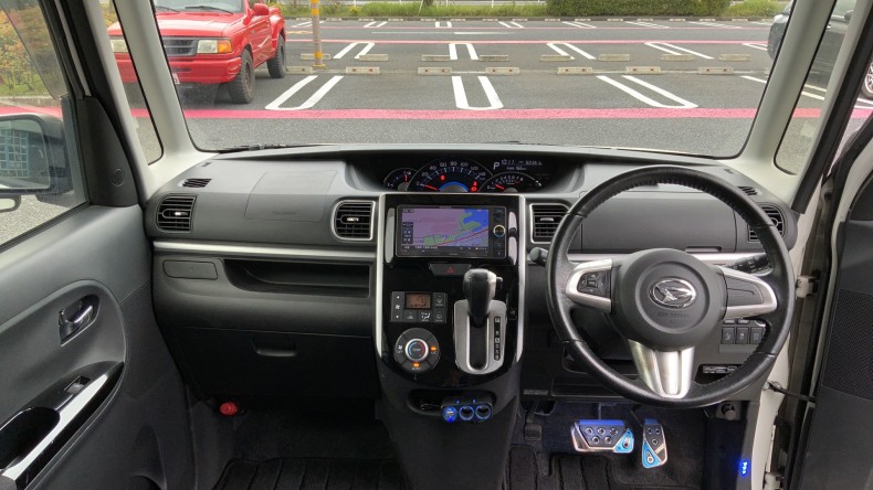 内装インパネ全体