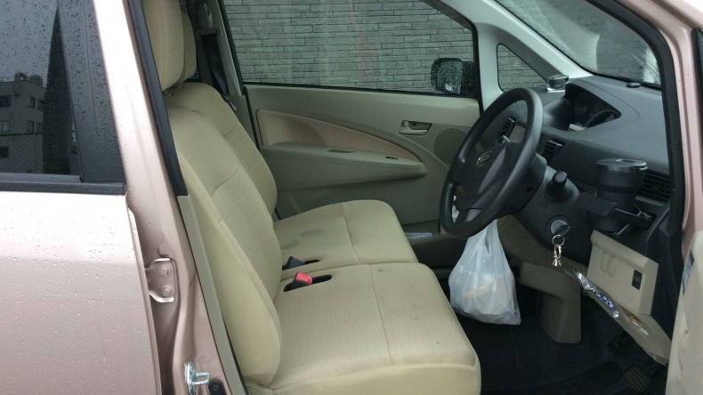 内装前方シート