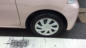 タイヤホイール前