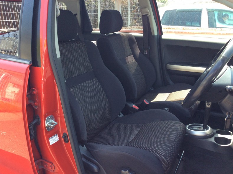 内装前方シート