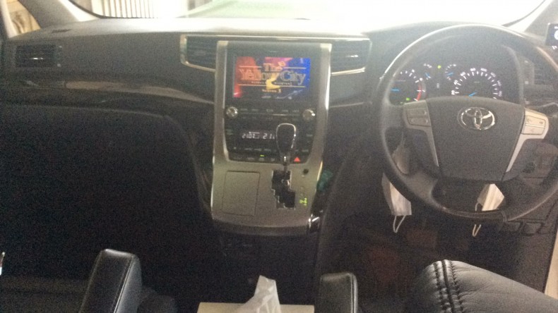 内装インパネ全体