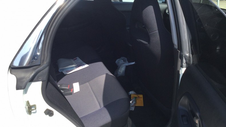 内装後方シート