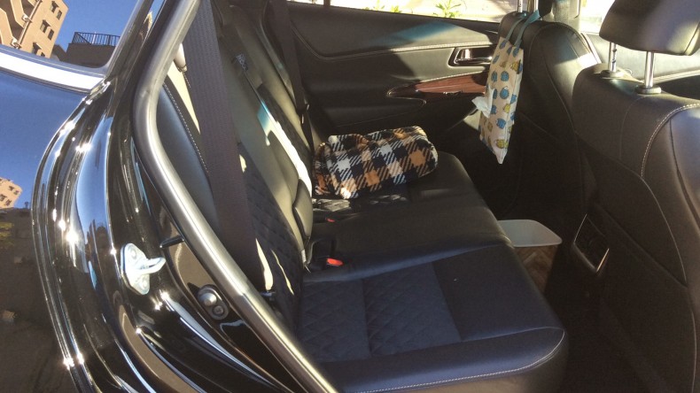 内装後方シート