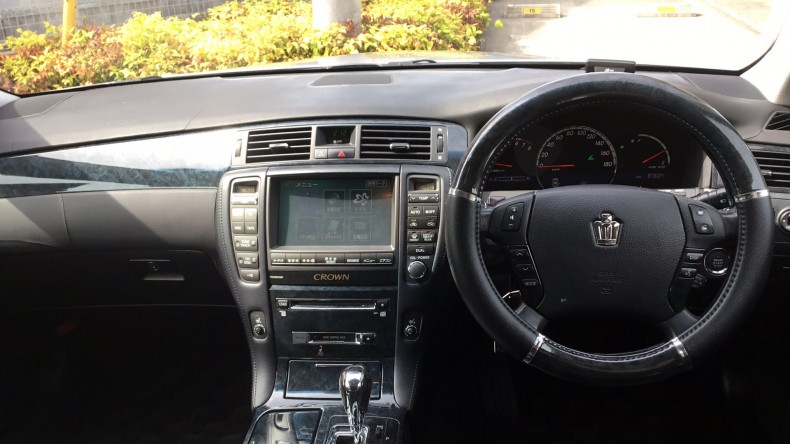 内装インパネ全体