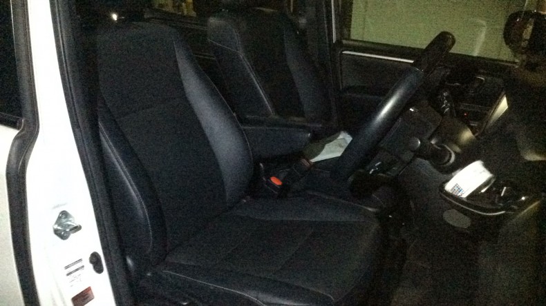 内装前方シート