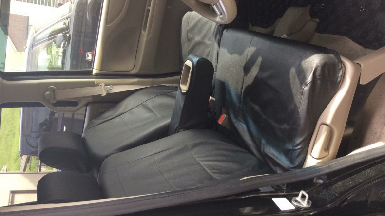 内装前方シート