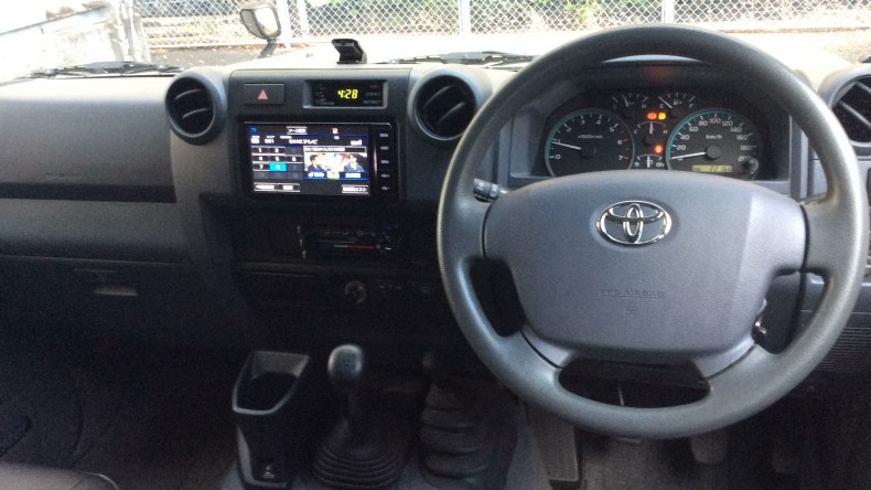 内装インパネ全体