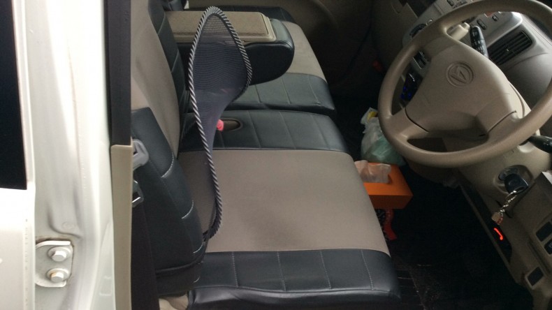 内装前方シート