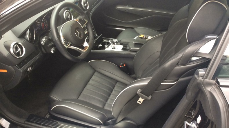 内装前方シート