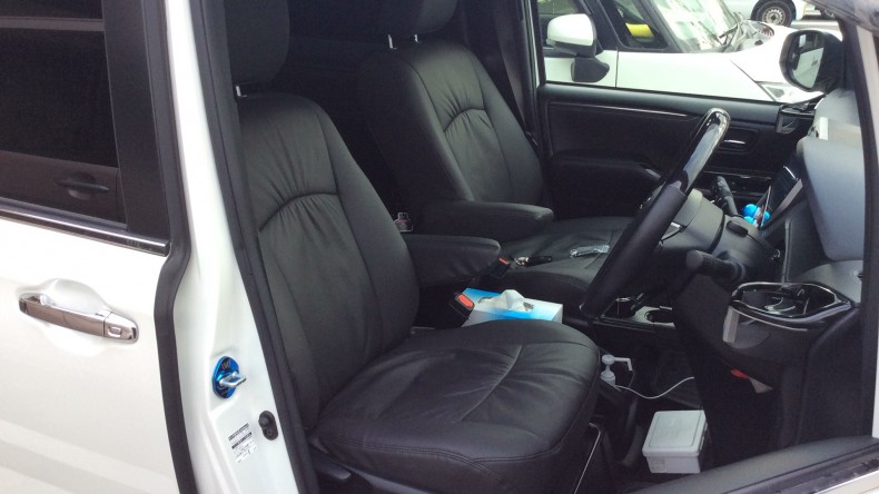 内装前方シート