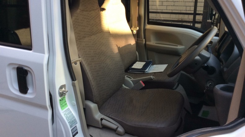 内装前方シート