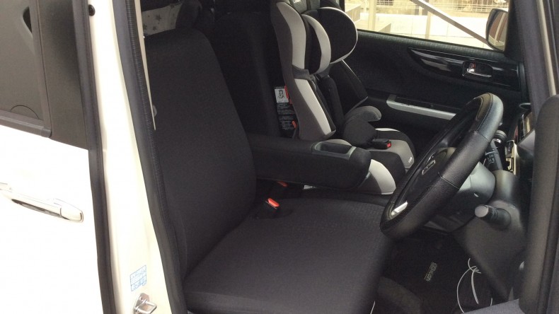 内装前方シート