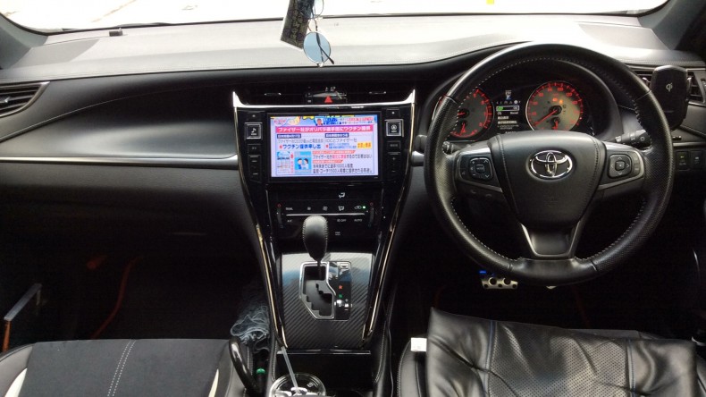 内装インパネ全体