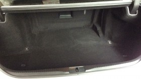 内装トランク