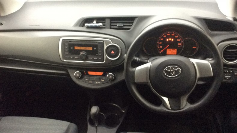 内装インパネ全体